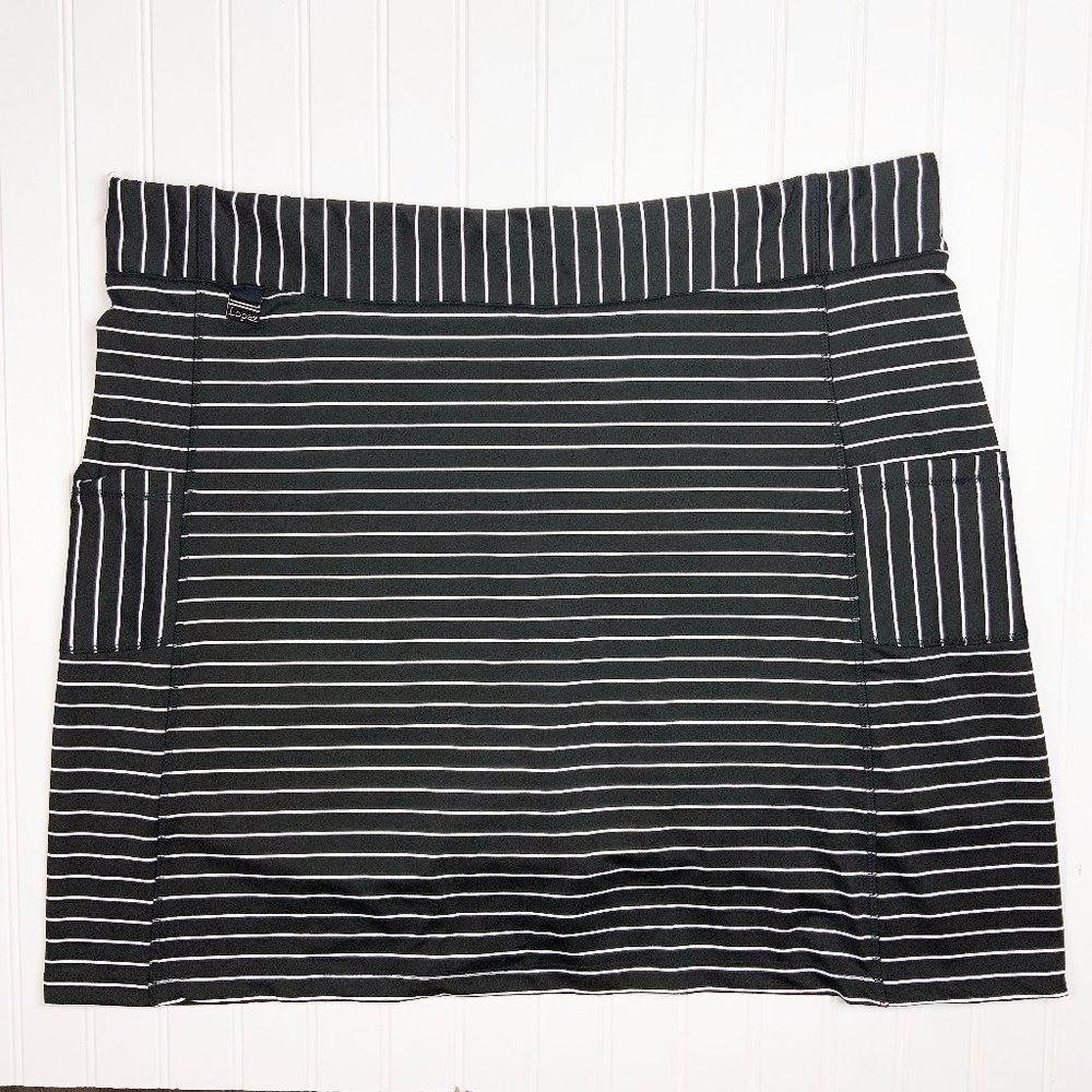 [NWT] Nancy Lopez Black/White Skort | XXXL